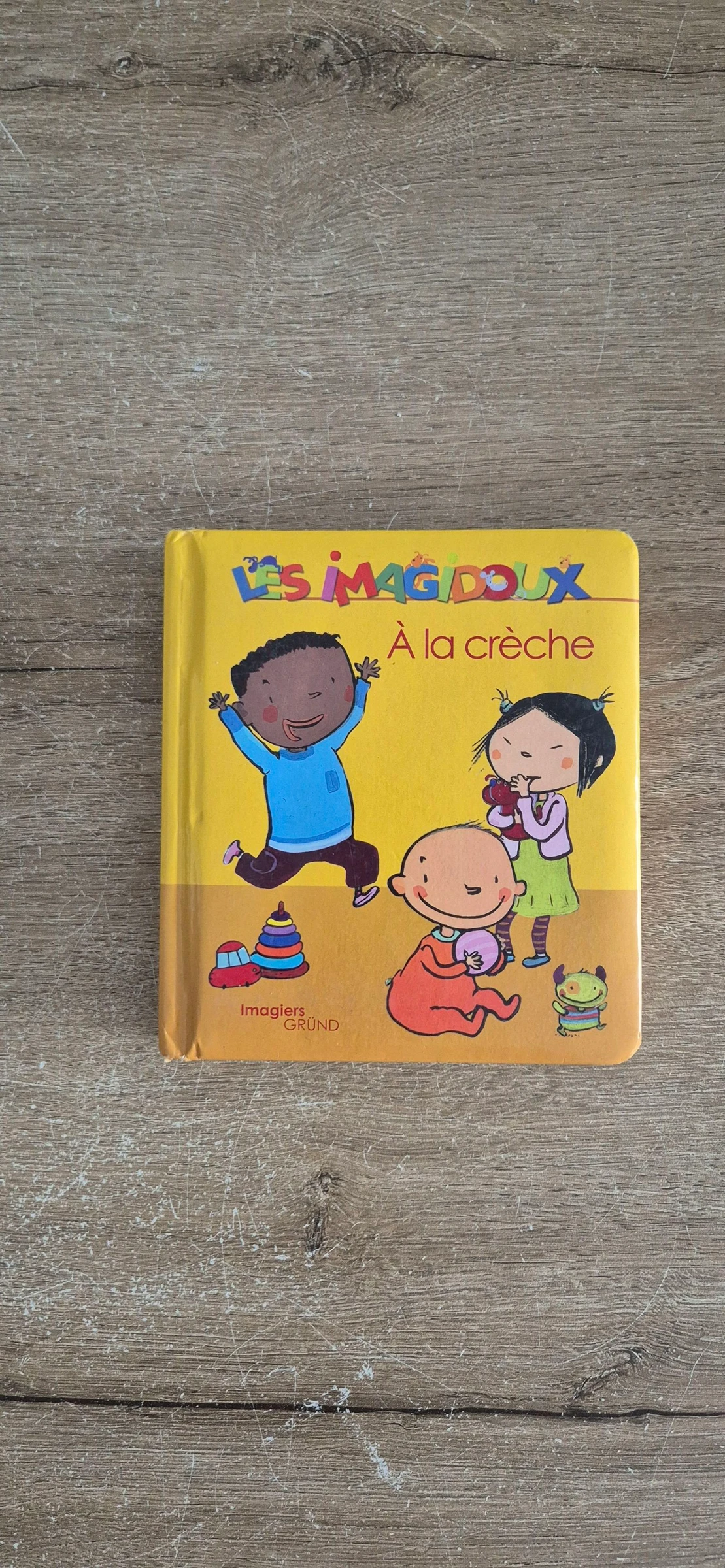 Livre imagier A la crèche 